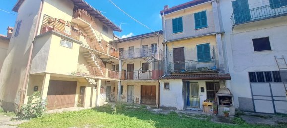 Дуплекс с 6 спальнями в Тревиоло, Италия № 361076 6