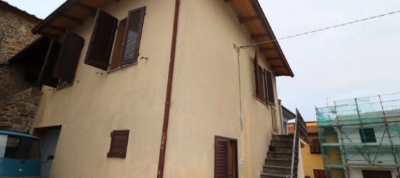 4-Zimmer Haus in Bucine, Italy, Nr. 224543 2