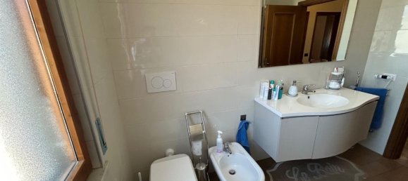 4 Schlafzimmer Wohnung in Empoli, Italy, Nr. 350934 6