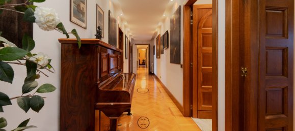 Apartamento T4 em Milan, Italy N.º 244349 10