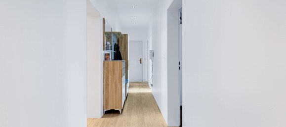 3 bedrooms Apartment in Munich, Germany No. 371868 2