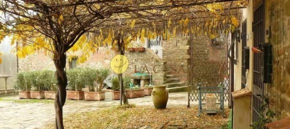 4 bedrooms Apartment in Reggello, Italy No. 339661 4