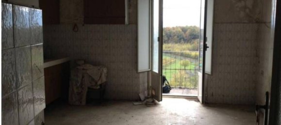 3 bedrooms Apartment in Colfelice, Italy No. 379180 13