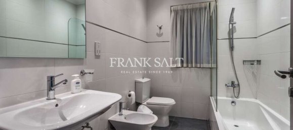 Apartamento de 3 dormitorios en Sliema, Malta No. 8825 31