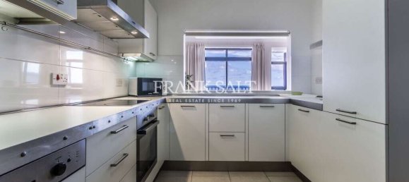 Apartamento de 3 dormitorios en Sliema, Malta No. 8825 18