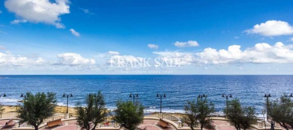 Apartamento de 3 dormitorios en Sliema, Malta No. 8825 2