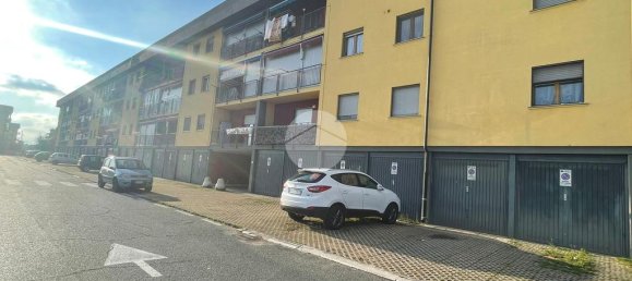 2 bedrooms Apartment in Carmagnola, Italy No. 282544 2
