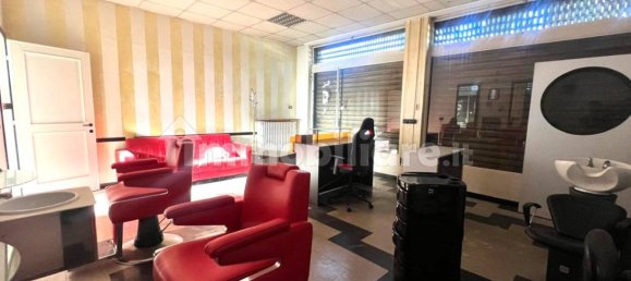 2-salle Propriété commerciale à San Giorgio su Legnano, Italy No. 158233 10