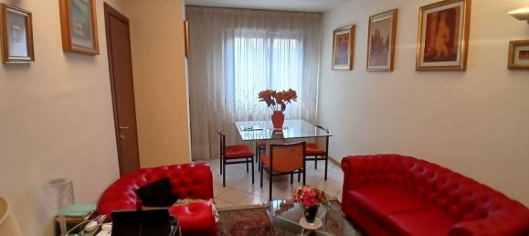 Apartamento de 3 habitaciónes en Bergamo, Italy No. 316097 11