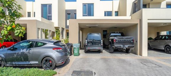 4 bedrooms Villa in Dubai Hills Estate, UAE No. 2081 30