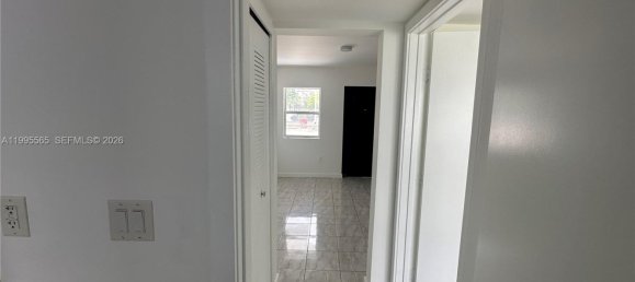 Apartamento T1 em Miami, EUA N.º 614873 7