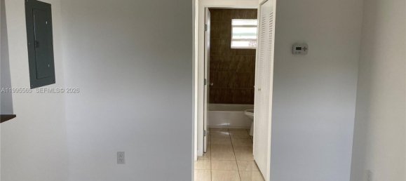 Apartamento T1 em Miami, EUA N.º 614873 2