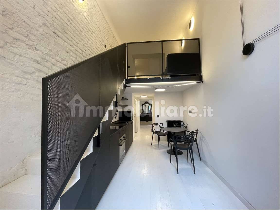 2 Schlafzimmer Wohnung in Milan, Italy, Nr. 377100