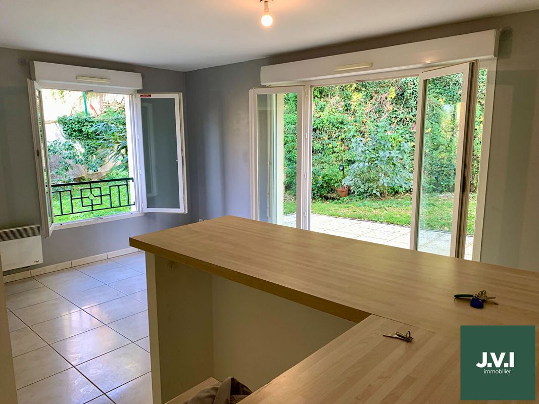 Apartamento T1 em Andilly, France N.º 168920