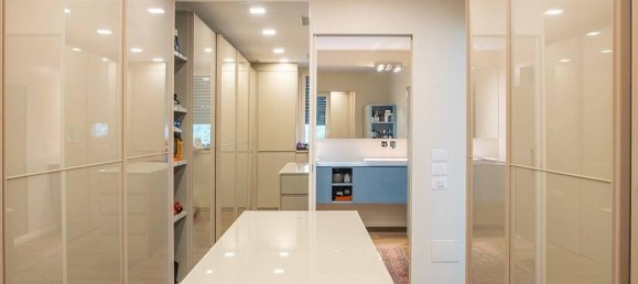 8-salle Penthouse à Voghera, Italy No. 21164 24