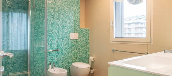 8-salle Penthouse à Voghera, Italy No. 21164 39