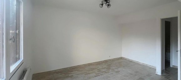 Apartamento de 1 dormitorio en Romans-sur-Isere, France No. 202527 2