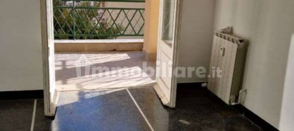4 bedrooms Apartment in Genoa, Italy No. 90990 4