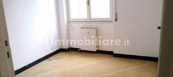 4 bedrooms Apartment in Genoa, Italy No. 90990 7