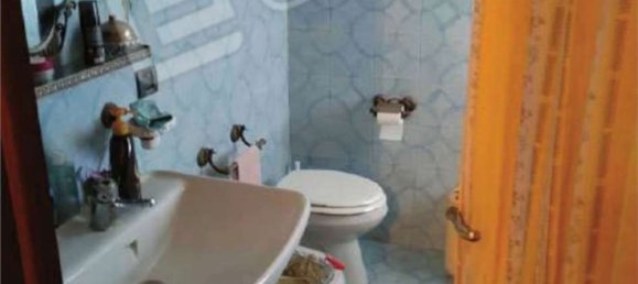 5 rooms Apartment in Cardano al Campo, Italy No. 12967 11