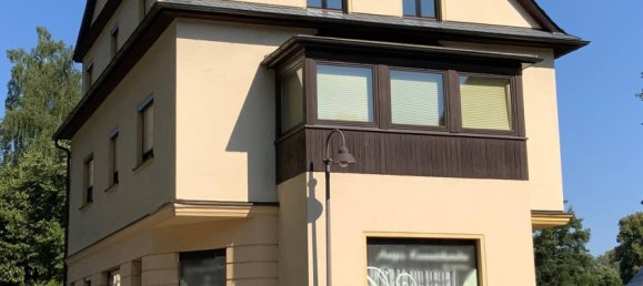 Здание с 14 комнатами в Зале-Орла, Германия № 124948 3