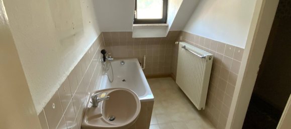 Здание с 14 комнатами в Зале-Орла, Германия № 124948 14