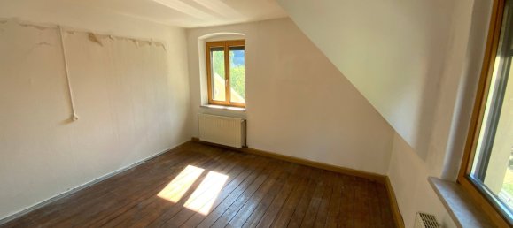 Здание с 14 комнатами в Зале-Орла, Германия № 124948 2