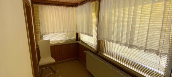 Здание с 14 комнатами в Зале-Орла, Германия № 124948 12