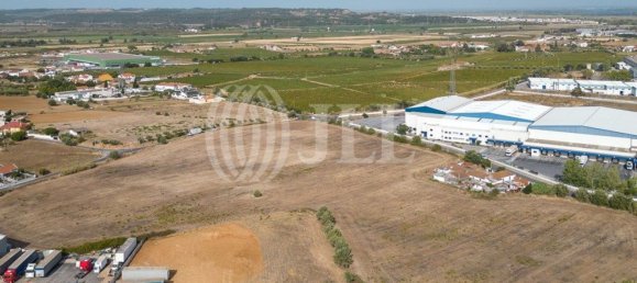 44840m² Land in Alenquer, Portugal No. 58410 4