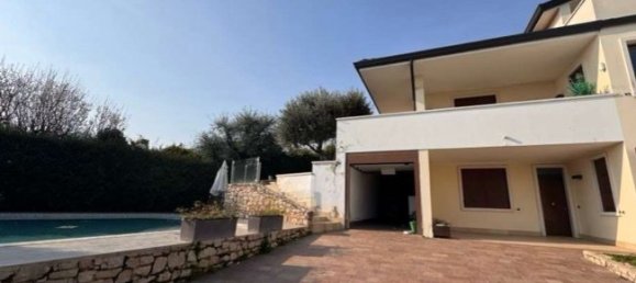 4 Schlafzimmer Villa in Lavagno, Italy, Nr. 378333 4
