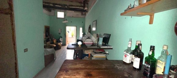 Studio in Naples, Italy No. 147306 3