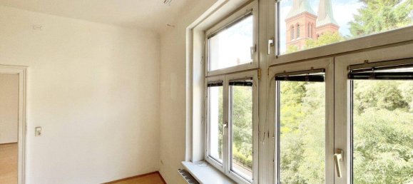 2-salle Appartement à Brigittenau, Austria No. 210740 3