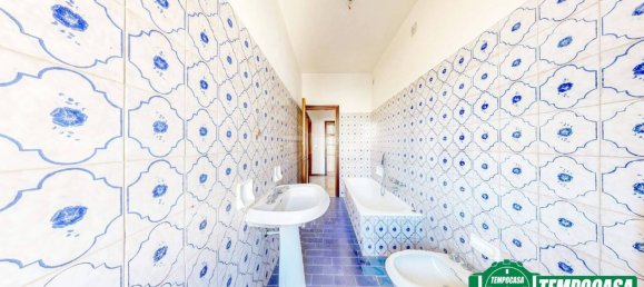 Apartamento de 3 dormitorios en Ovada, Italy No. 146812 21