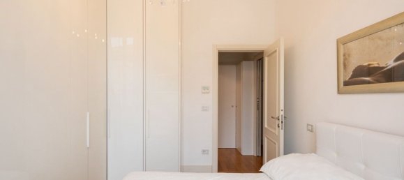 2 rooms Apartment in Trieste, Italy No. 182877 8