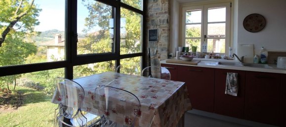 10 rooms House in Pianello Val Tidone, Italy No. 88346 27