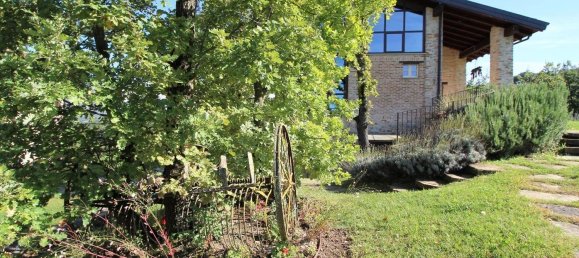 10 rooms House in Pianello Val Tidone, Italy No. 88346 20