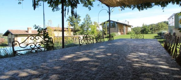 10 rooms House in Pianello Val Tidone, Italy No. 88346 6