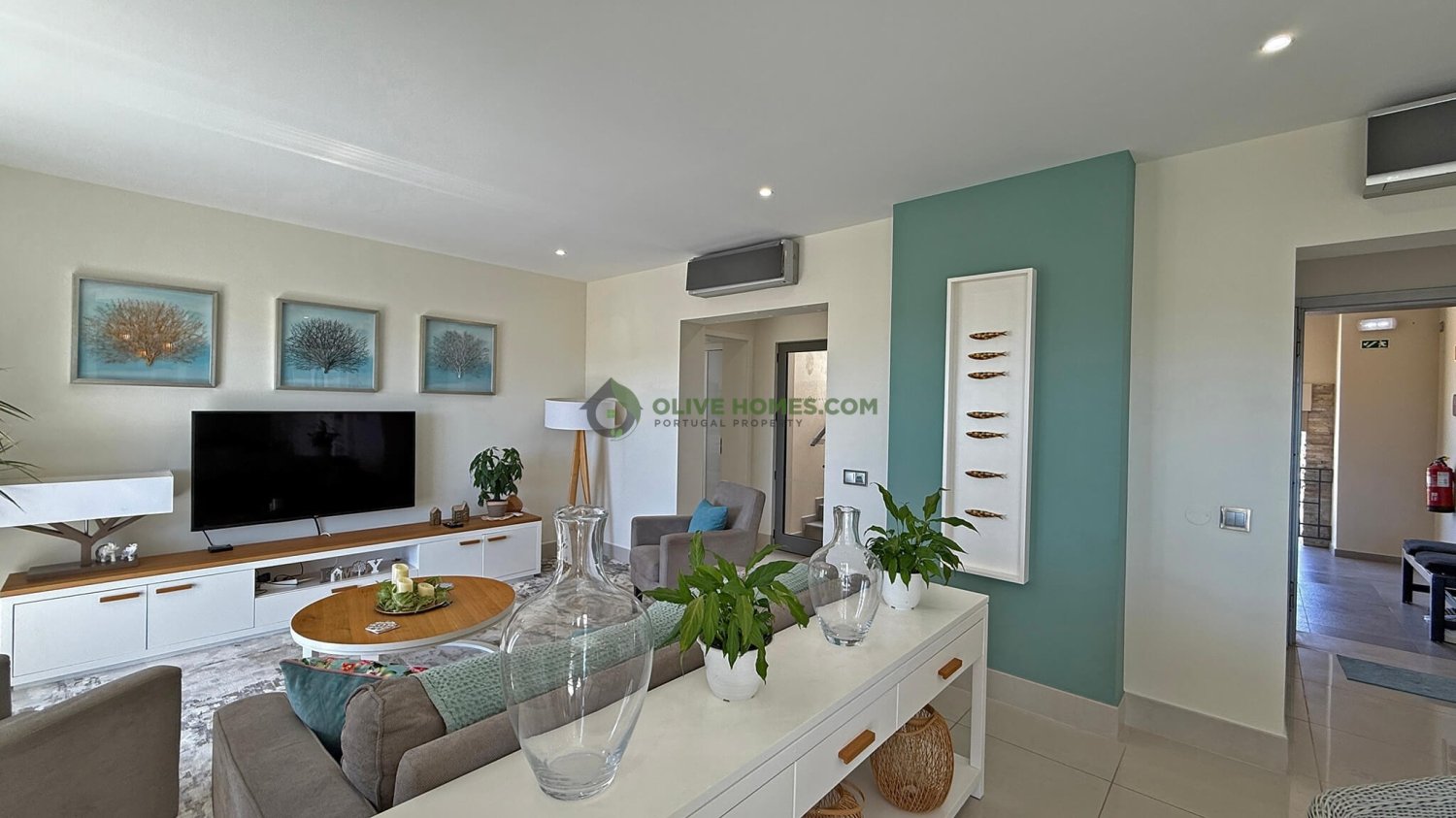 2 bedrooms Penthouse in Quarteira, Portugal No. 299527
