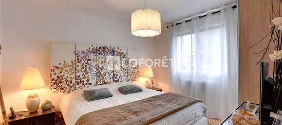 3 bedrooms House in Calvados, France No. 354224 9