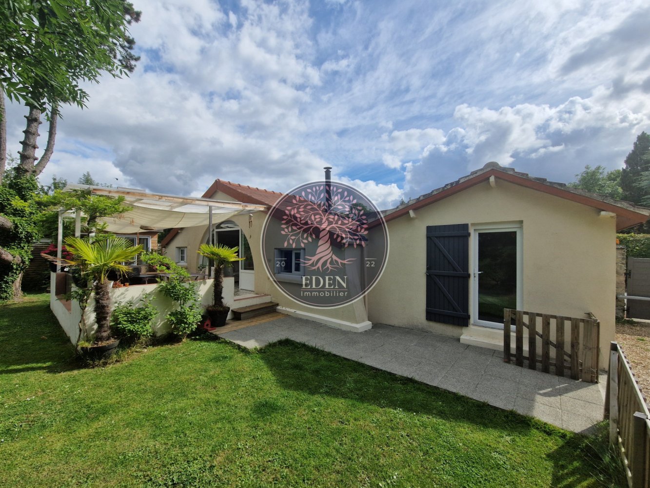 Casa T2 em Sainte-Gemme-Moronval, France N.º 270033