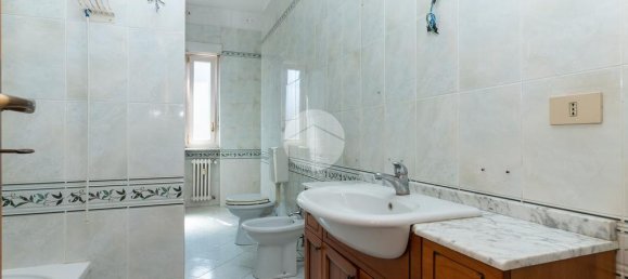 2 bedrooms Apartment in Rivoli, Italy No. 287104 14