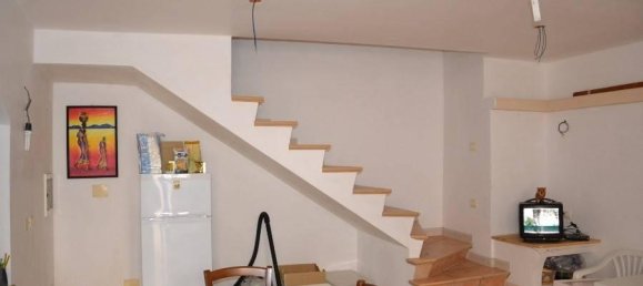 2غرفة شقة في Corsano, Italy رقم 118756 5