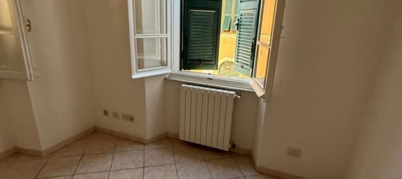 3 rooms Apartment in Massa, Italy No. 45956 10