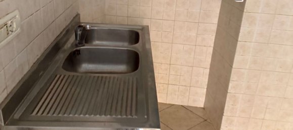 3 rooms Apartment in Massa, Italy No. 45956 3