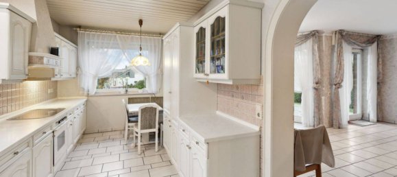 Таунхаус с 7 комнатами в Меттман, Германия № 47029 11