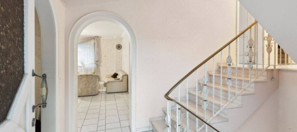 Таунхаус с 7 комнатами в Меттман, Германия № 47029 5