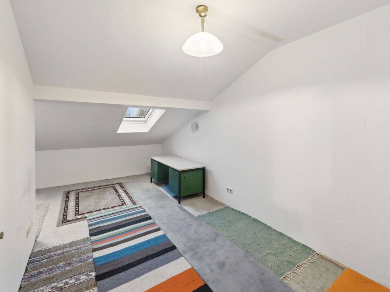 Таунхаус с 7 комнатами в Меттман, Германия № 47029