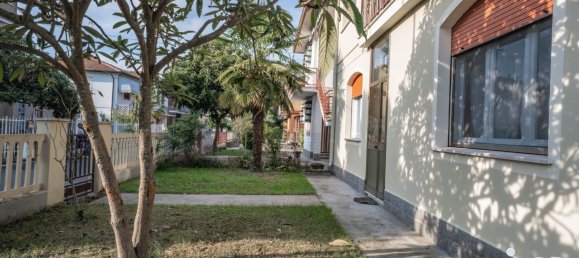 3 bedrooms House in Riva del Po, Italy No. 337422 25