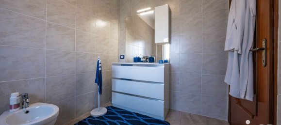 3 bedrooms House in Riva del Po, Italy No. 337422 22