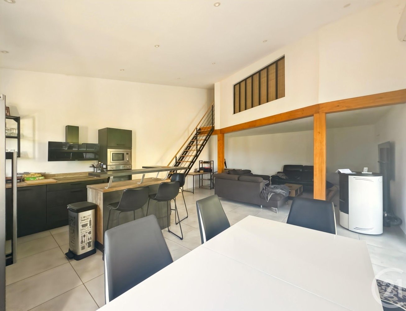 Дом с 4 спальнями в Оккьятана, Франция № 209781